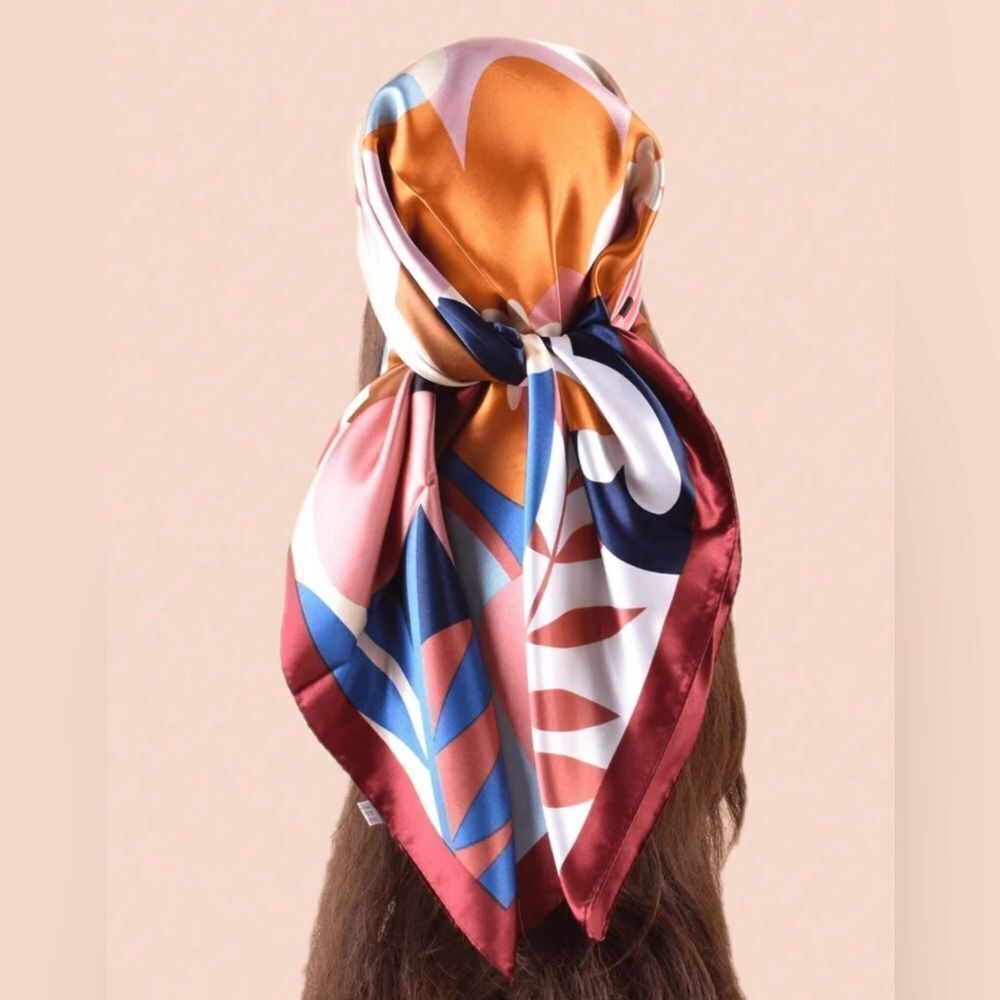 Elegant Multicolor Scarf H15
